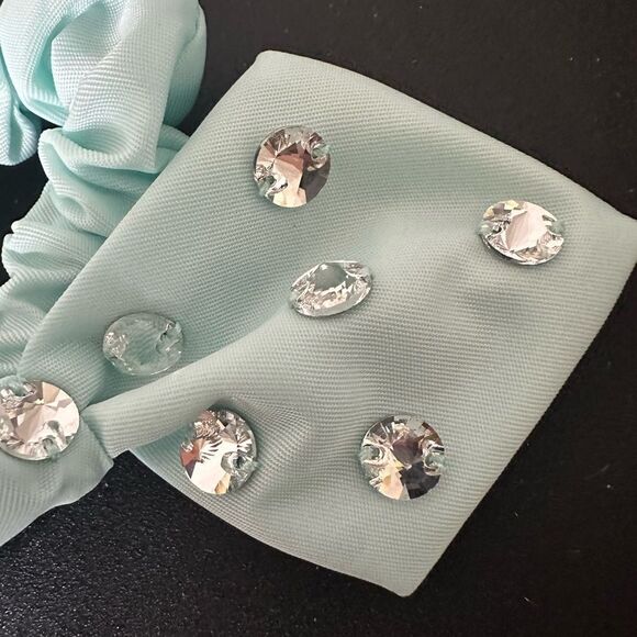 NWT Stoney Clover Lane Limited Edition Crystal Scrunchie sky - Picture 2 of 7